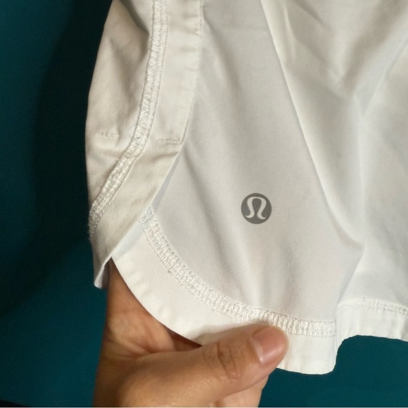 Lululemon Athletica White Athletic Shorts Lightweight Performance - Picture 5 of 11